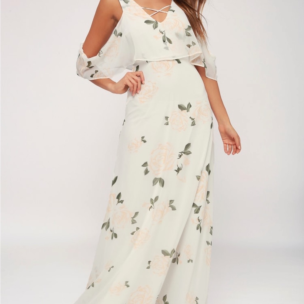 Lulu’s floral maxi dress